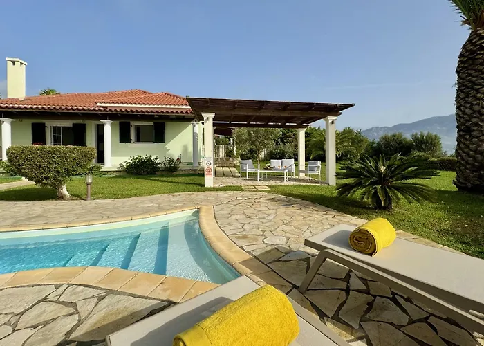 빌라 Ermis Kefalonia